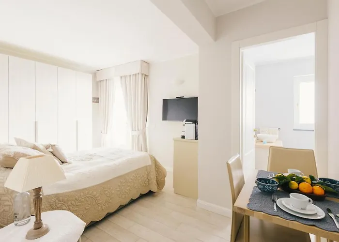 Bed & Breakfast Aga Noli