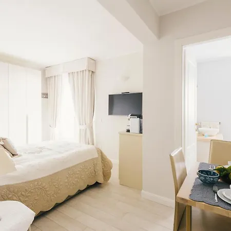 Bed & Breakfast Aga Noli